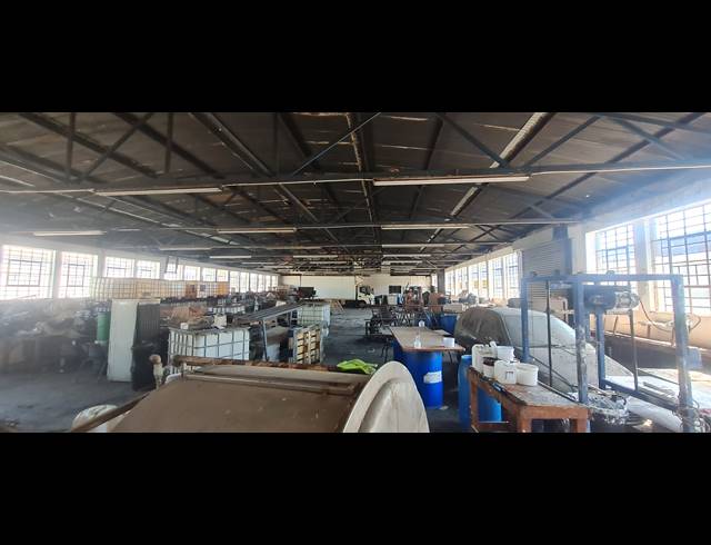4,000M² WAREHOUSE FOR SALE IN BENONI SOUTH